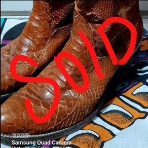 Snakeskin lady's boots /SOLD